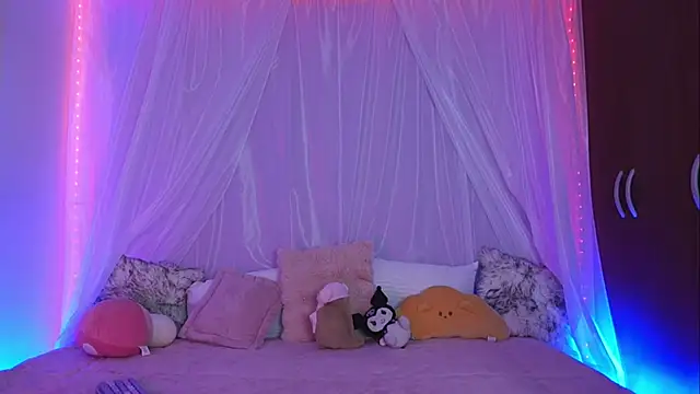 Chat +18 de Lilou_albrecht ao vivo