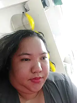 LianaCruzadoのウェブカメラショー