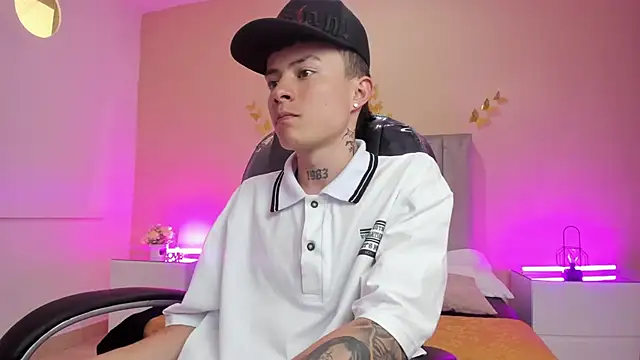 Nascary_Fox Chat XXX in diretta