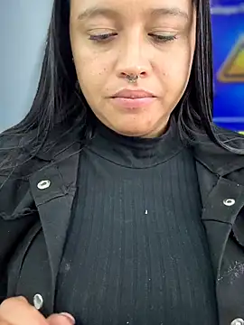 Chat XXX en directo de -Mia1