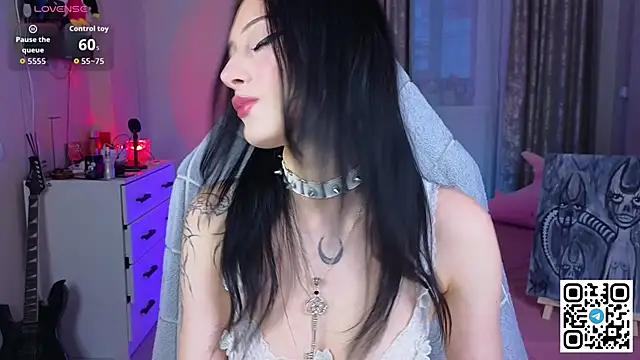 Chat XXX en directo de lunaramyy