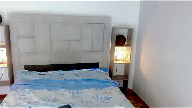 Eban_Dustan Show Webcam