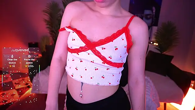 MirielleNymph Chat XXX in diretta