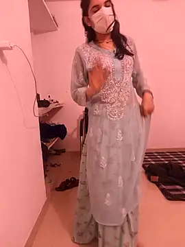 tanzum_khan_3202_ 网络视讯表演