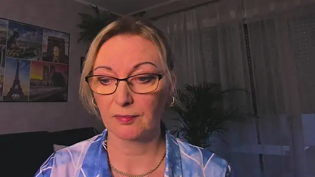 vanessa_chatのウェブカメラショー