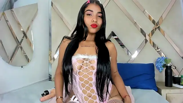 Chatroom XXX en direct de honeyhtx