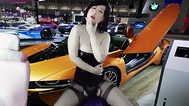 LuckyCute-Tutu 网络视讯表演