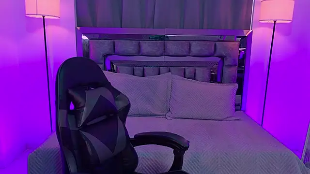 Chat XXX ao vivo de Bella_Clark2