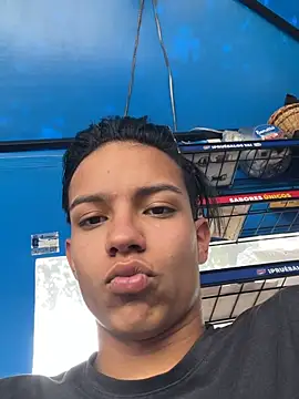 diegoand0911 Adlı Modelin Web Kamerası Şovu