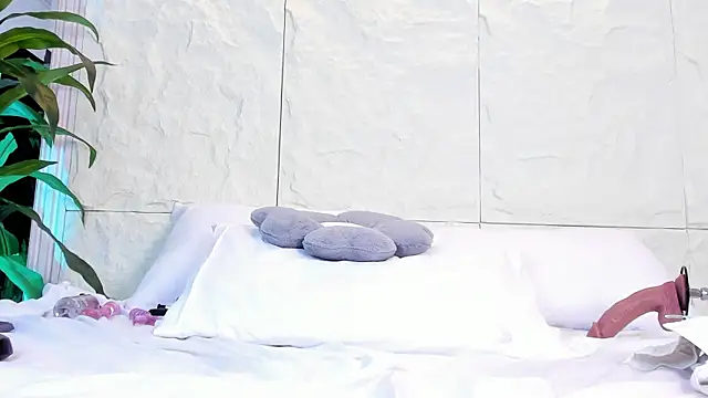 AnahinClar live XXX chat