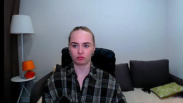 Вебкам-шоу LiluMoon__