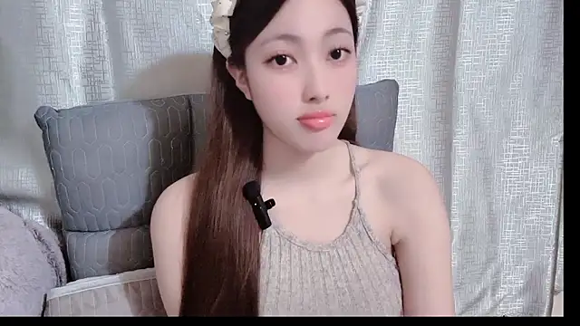 Mi-Chibi Live XXX-chat