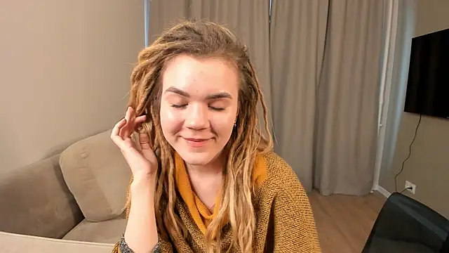 AldaCerrello Adlı Modelin Canlı XXX Sohbeti