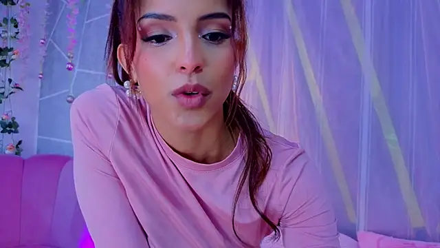 XXX chat uživo modela EmmyCortez