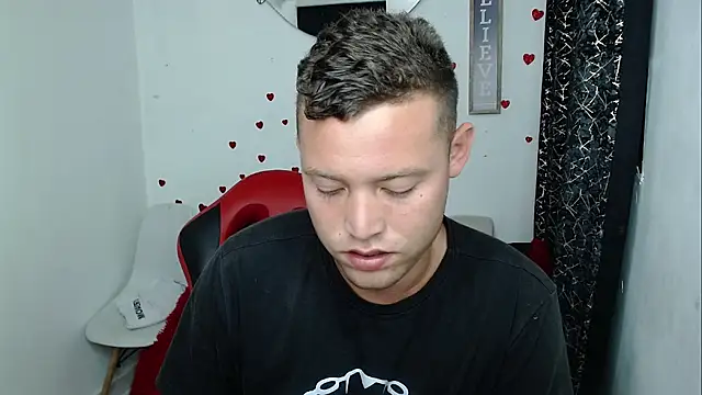 sven_fox723 网络视讯表演