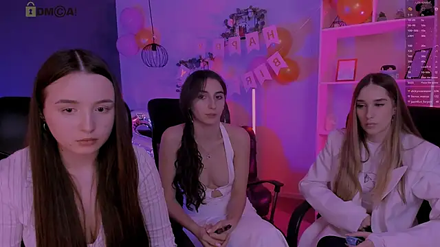 XXX chat uživo modela mila_firee