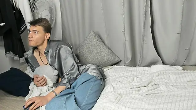 Chatroom XXX en direct de Shadow_blink