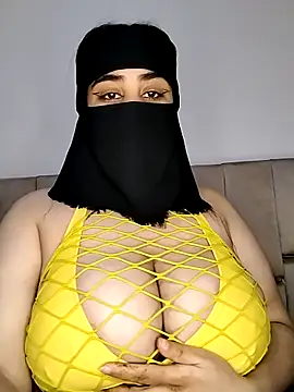 Maraamm Adlı Modelin Web Kamerası Şovu