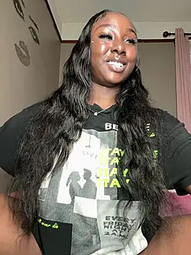 Pokazy przed kamerką – sapphiredadon