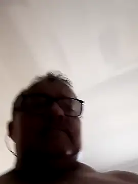 Pertunjukan Kamera Web Misterymem63