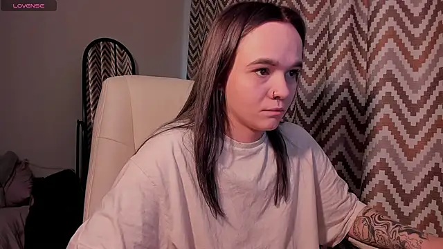 SarahRomanticn Live XXX chat