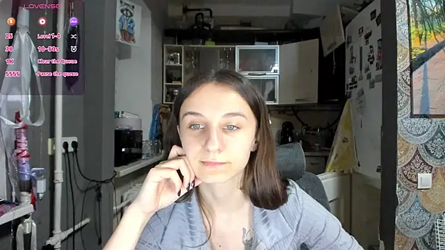 _Nika_Kik Chat XXX live