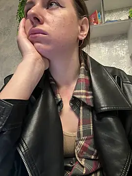 Marii_Ann 即時 XXX 聊天