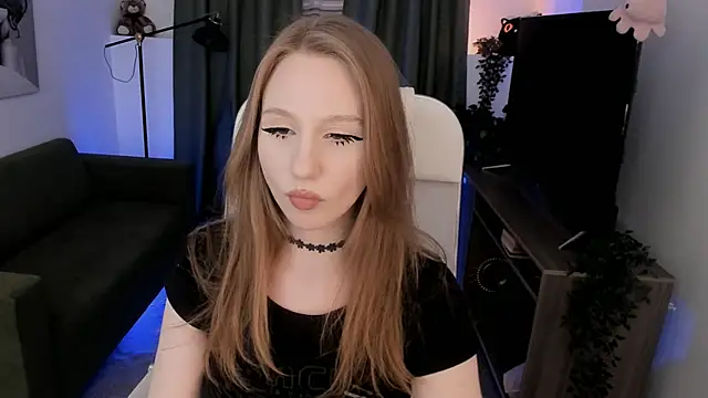 Chatroom XXX en direct de DariaTate