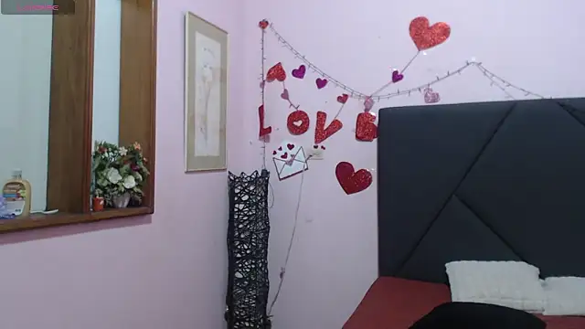 pamela_echeverria 即時 XXX 聊天