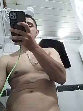 o-theus Live XXX Chat