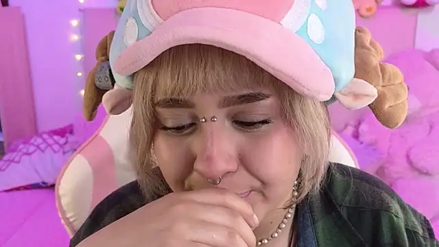 NekoWaifu Live XXX Chat