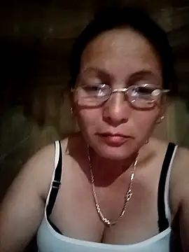 Cucci07's Live XXX Chat