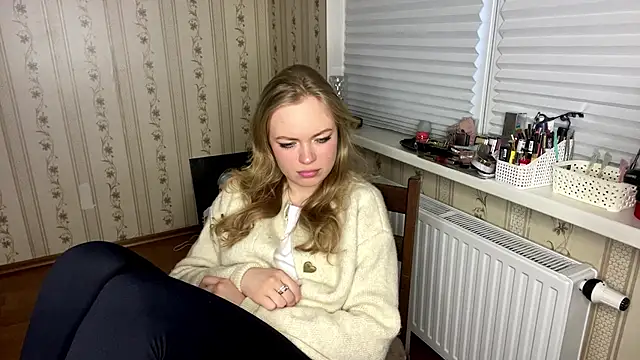 Chatroom XXX en direct de LolaZola