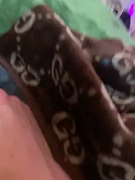 Hugetings Live XXX-chat