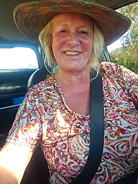 THESensualhorny লাইভ XXX চ্যাট