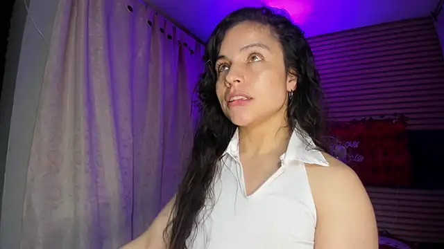 แชท XXX สดของ rosse_2504