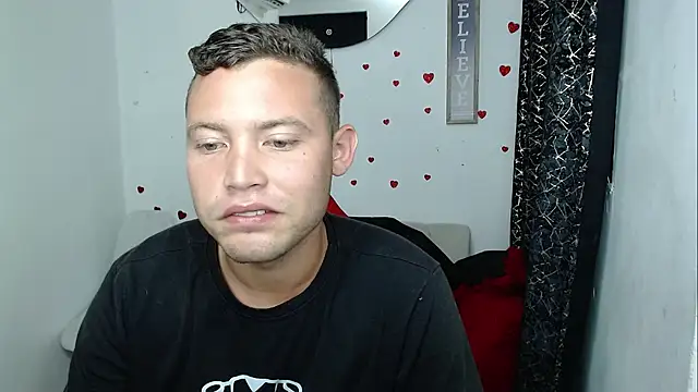 sven_fox723 网络视讯表演