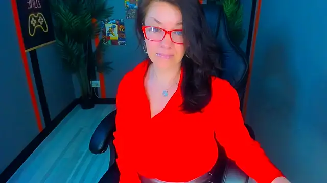 Chat +18 de AnaMills ao vivo