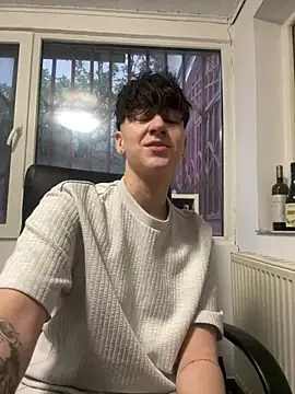 XXX chat uživo modela ravenryx