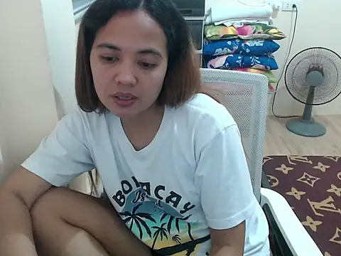 xTheLastVIRGINx's Live XXX Chat