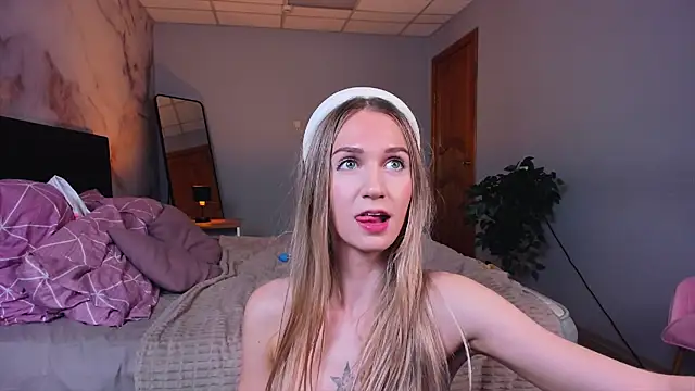 แชท XXX สดของ SerenaCrystall