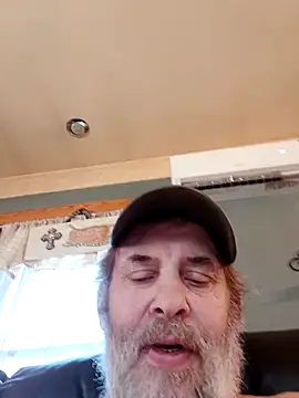 FragrantToe529 Show in webcam