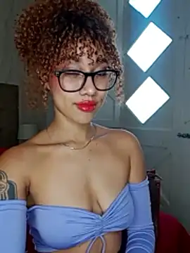 Czat XXX na żywo – Sienna_brunette