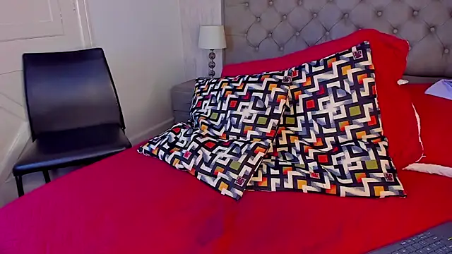 Sienna_brunette 现场XXX聊天