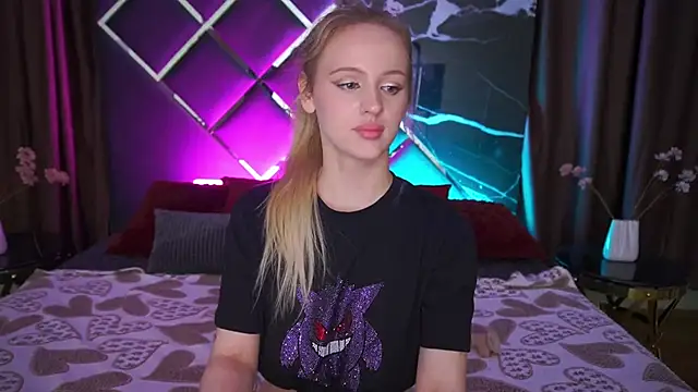 LylaYeess: απευθείας συνομιλία ΧΧΧ