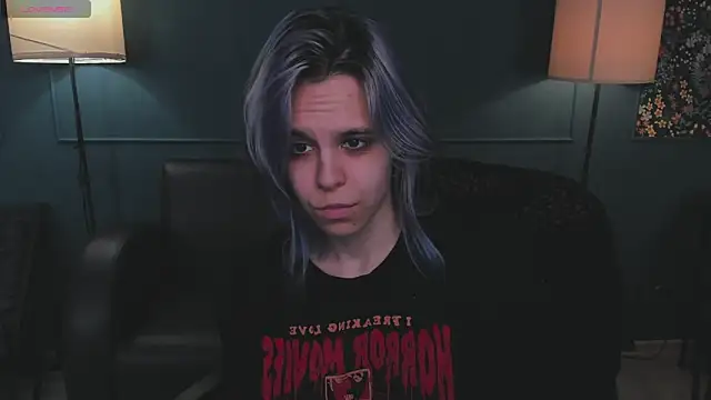 LiraBelle Adlı Modelin Canlı XXX Sohbeti