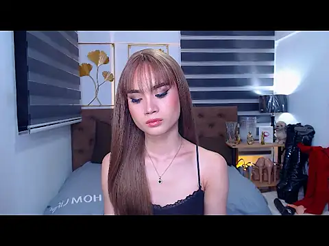 Chat +18 de JuicyCockThea ao vivo