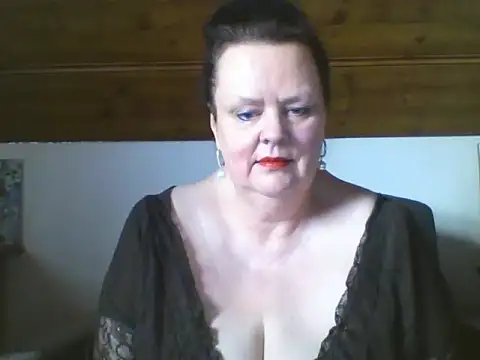 Chatroom XXX en direct de TiffanyMature