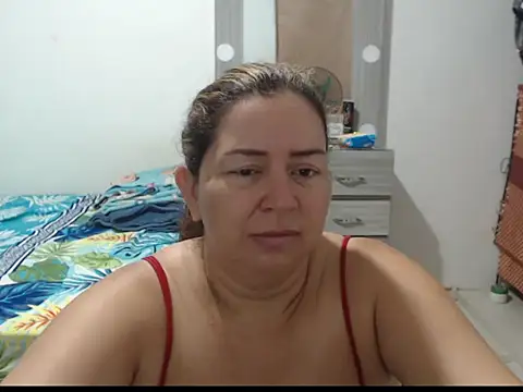 nataboobs 现场XXX聊天