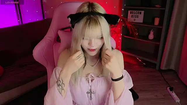 VitaMorphosis Adlı Modelin Canlı XXX Sohbeti